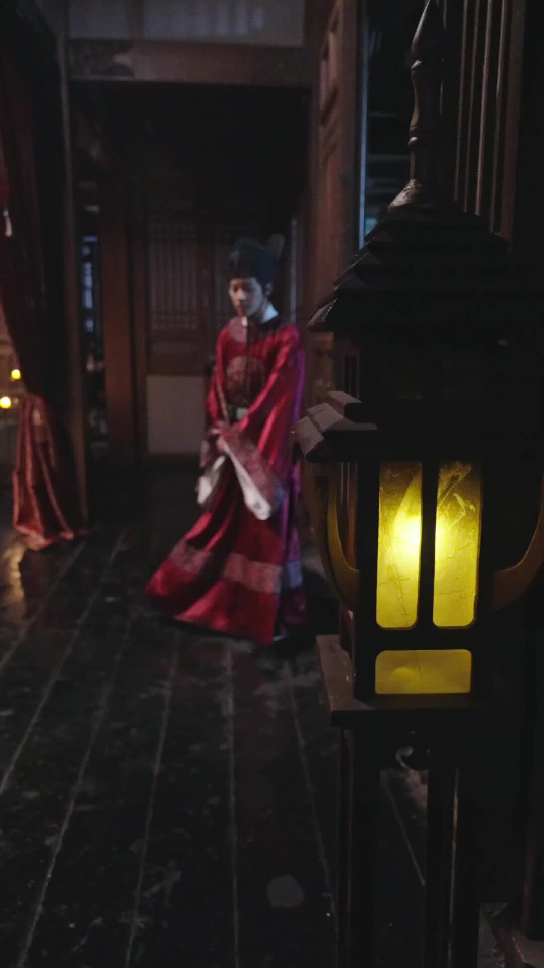 Crown of Vengeance EP 20