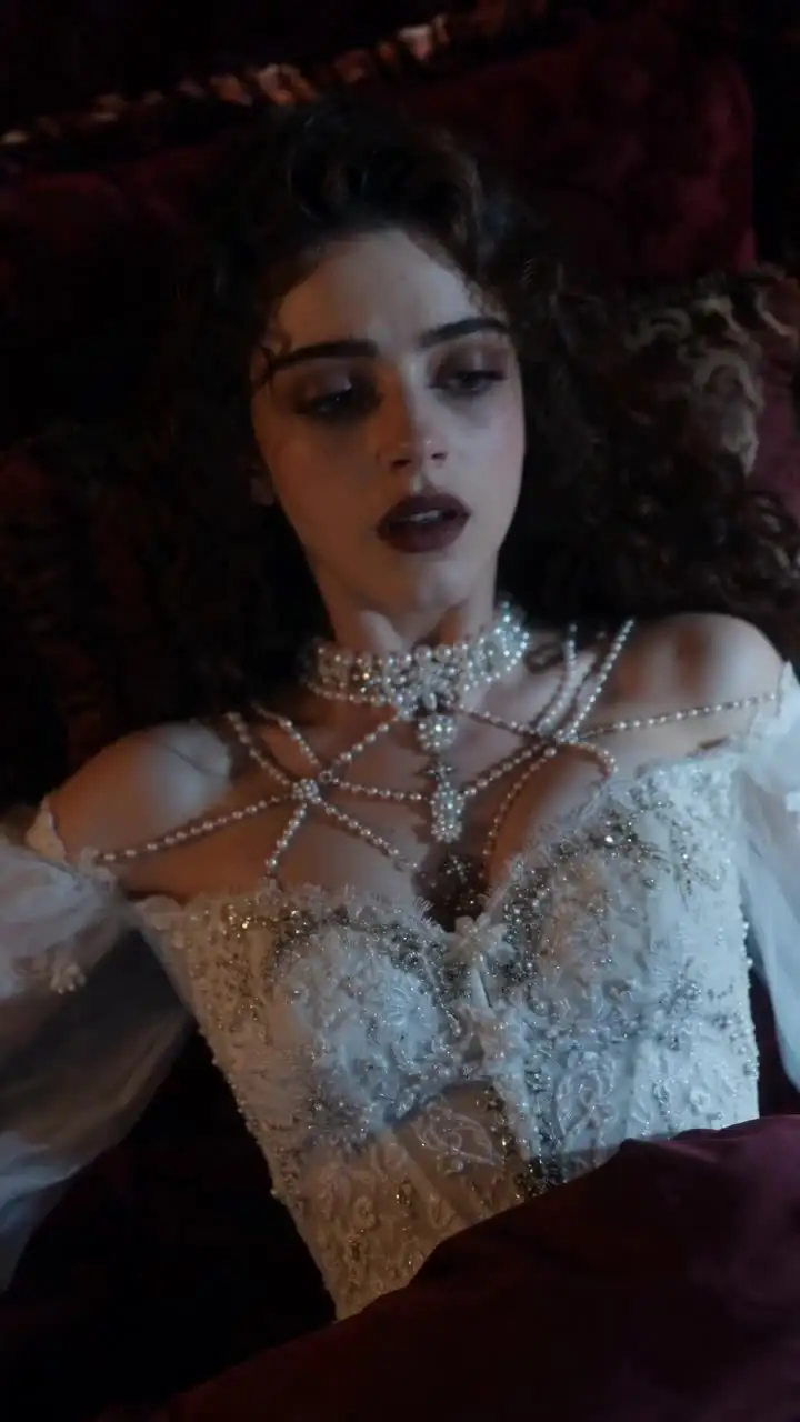 Episode 3 — I Swapped My Vampire Husband