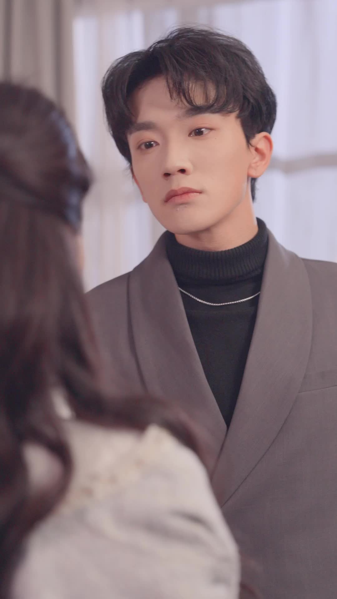 Love Me, Hate Me EP 47