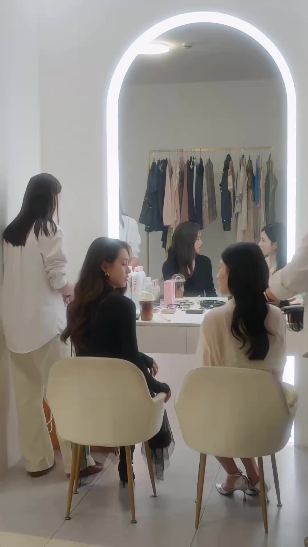 Off-Screen Lovers EP 14