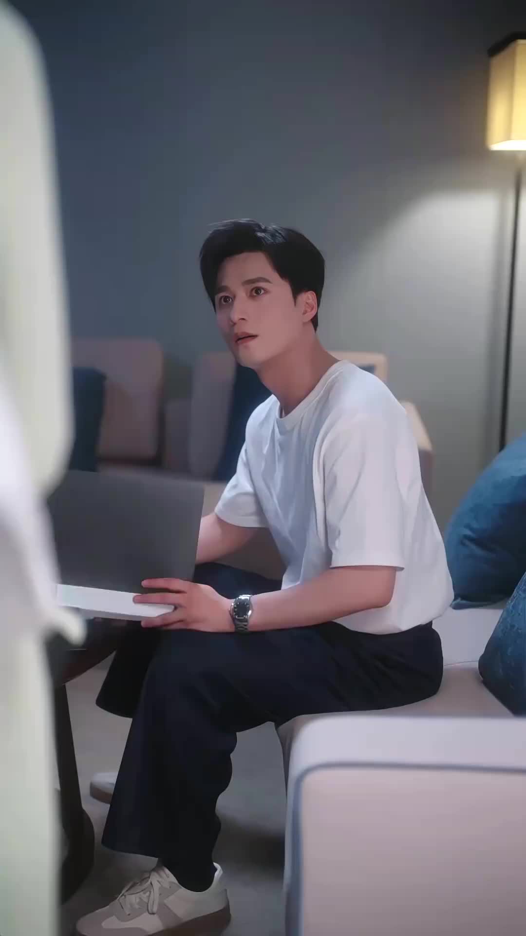 Off-Screen Lovers EP 68