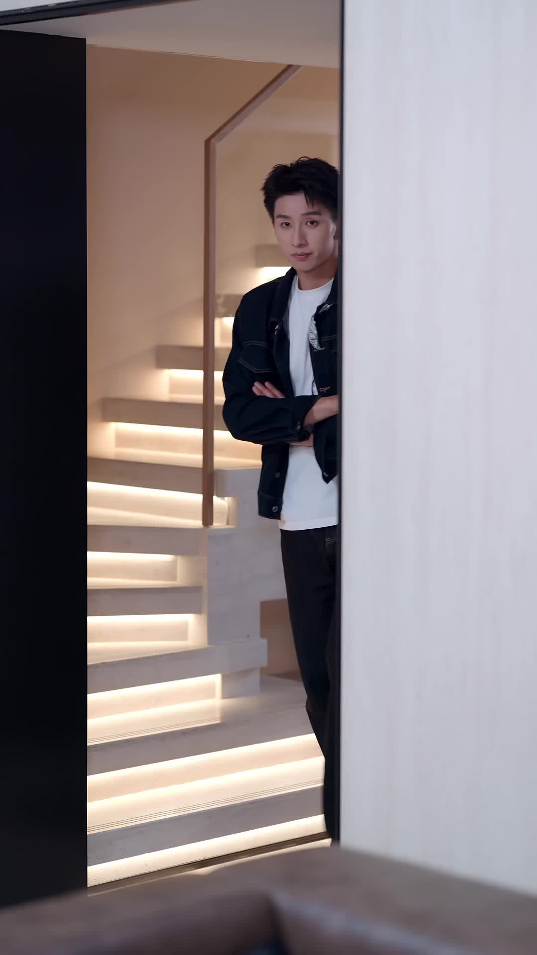 Her Silent Brilliance EP 25