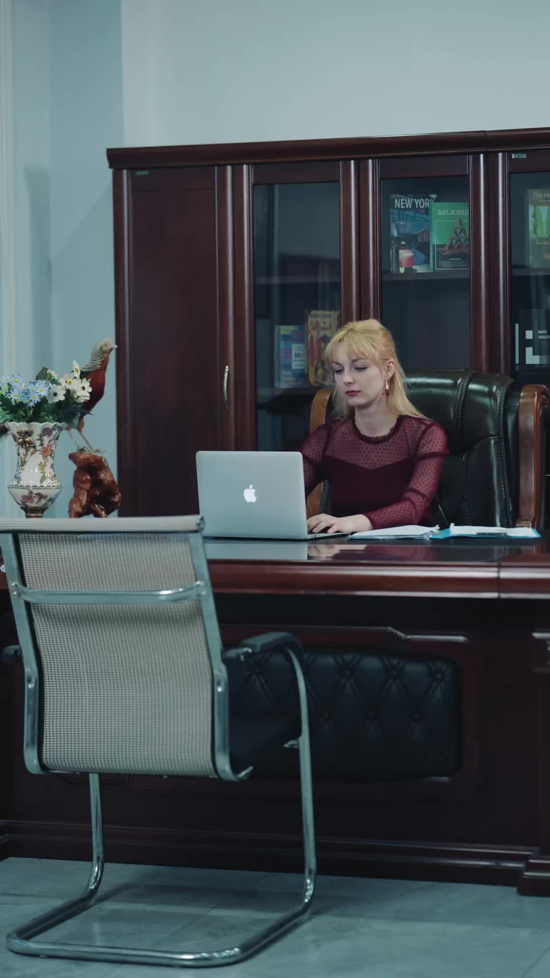 Two Worlds Apart EP 31