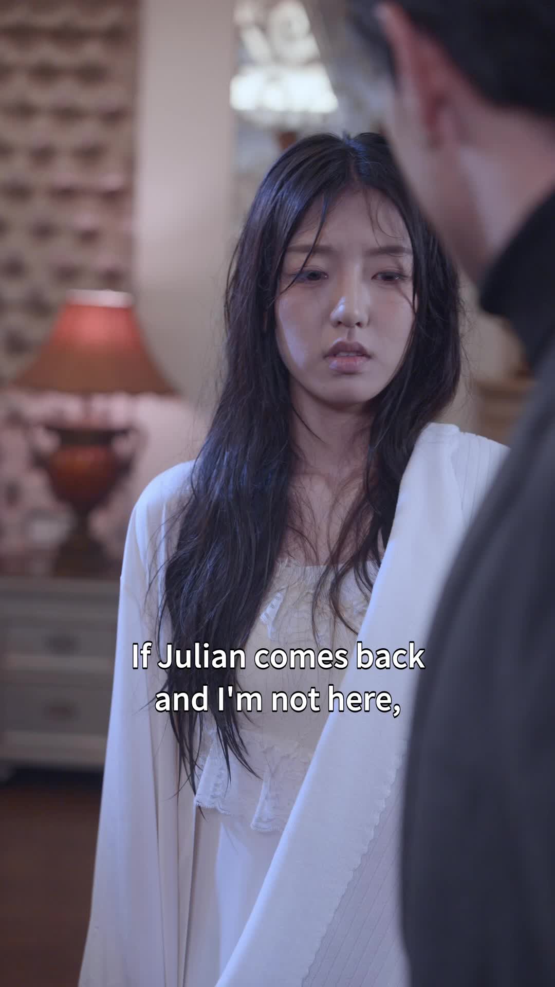 Love Me, Hate Me EP 31
