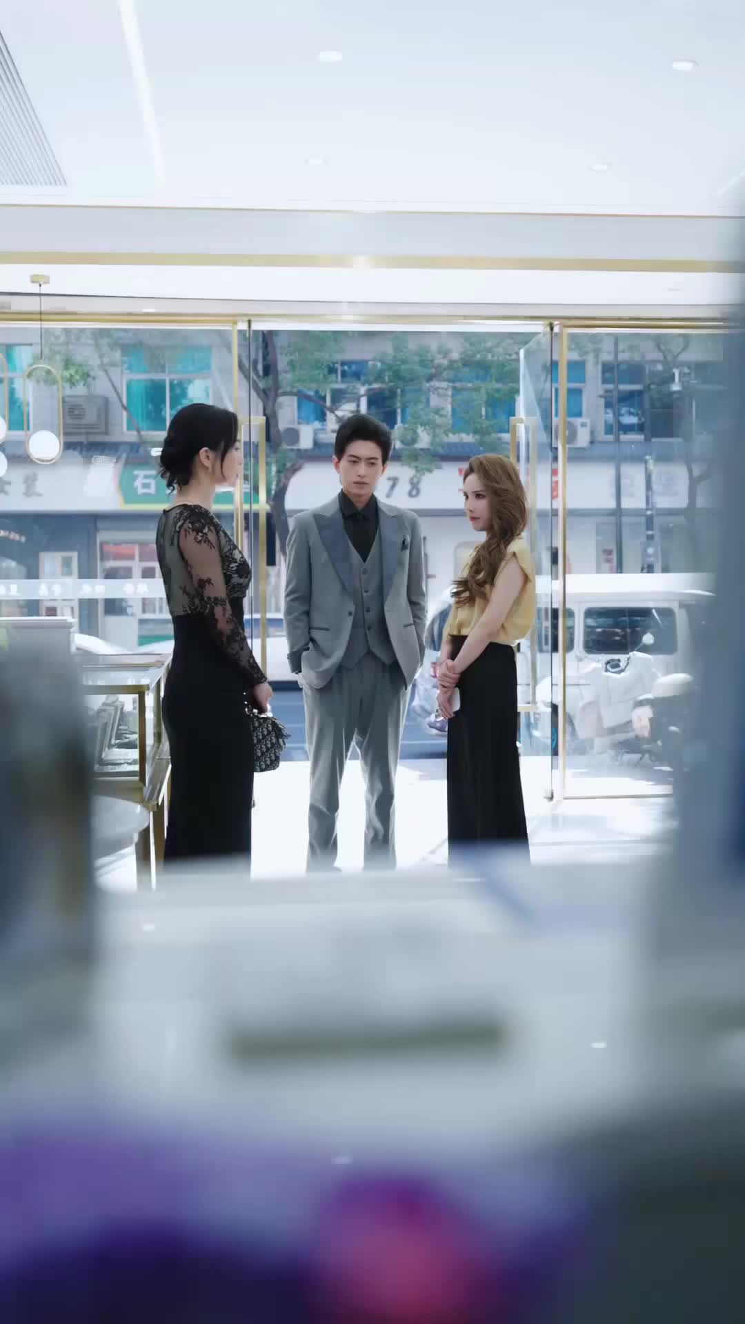Dark moonlight EP 19