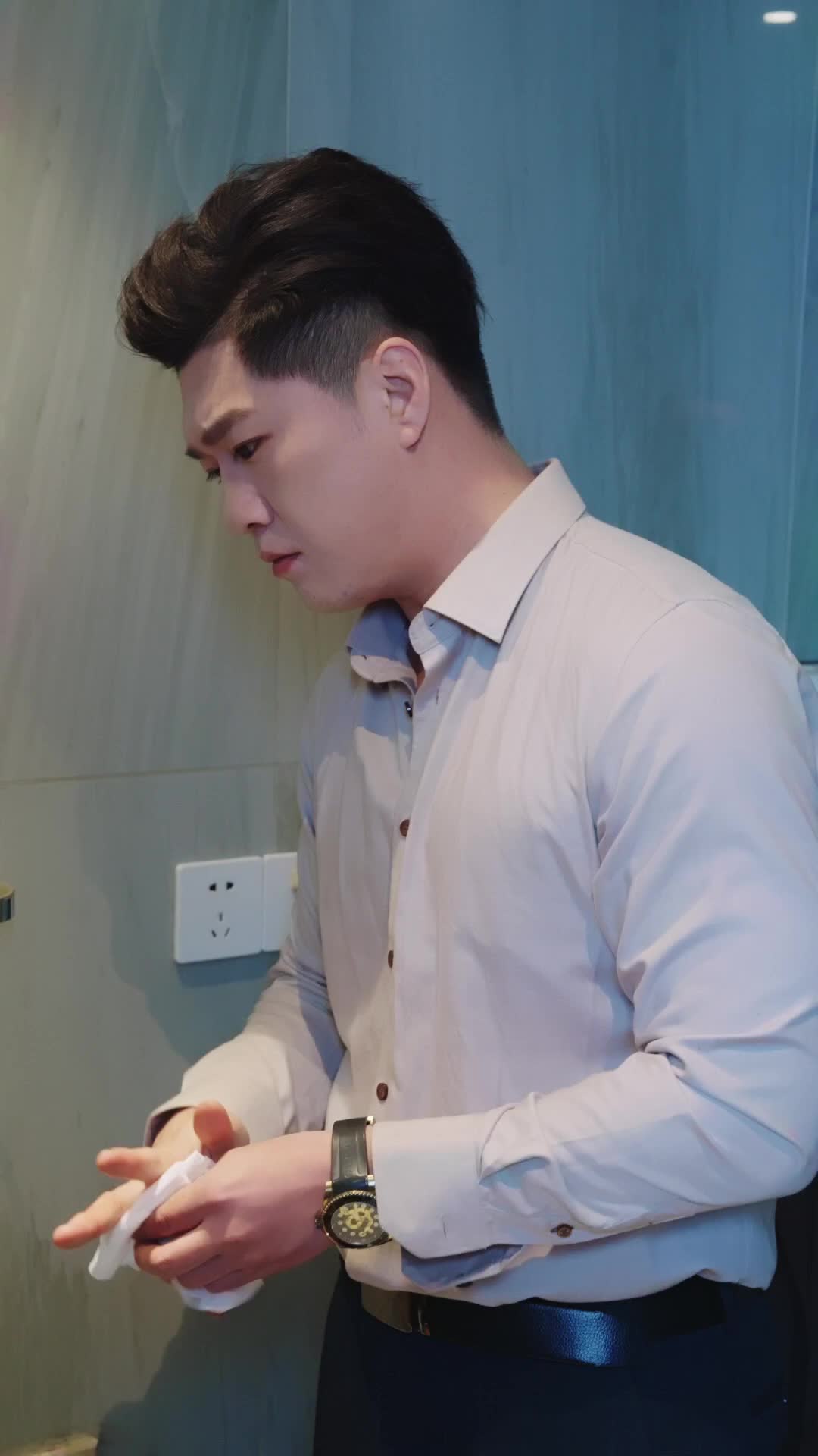 Mocked by My Wife EP 27
