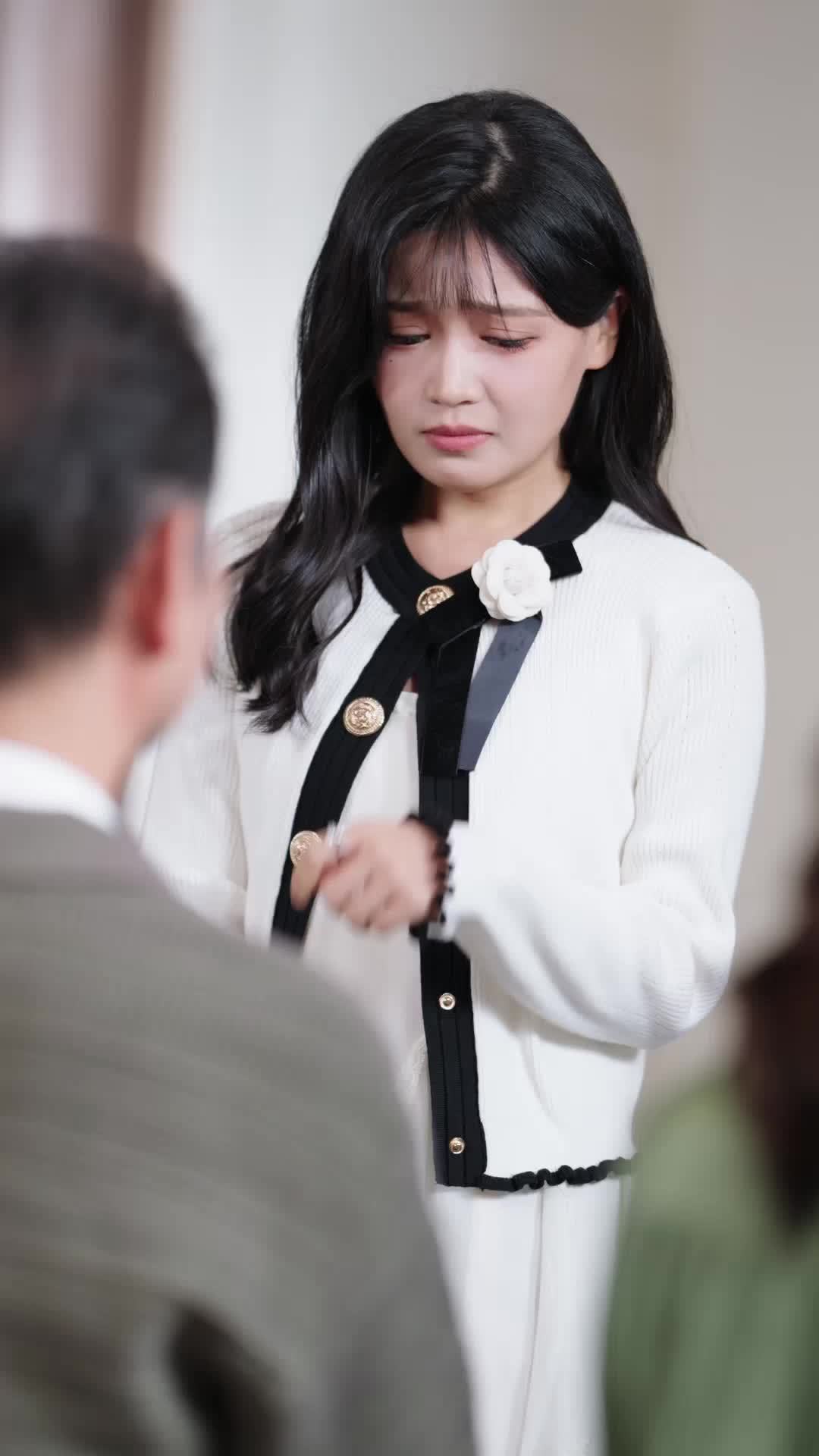 Her Silent Brilliance EP 30