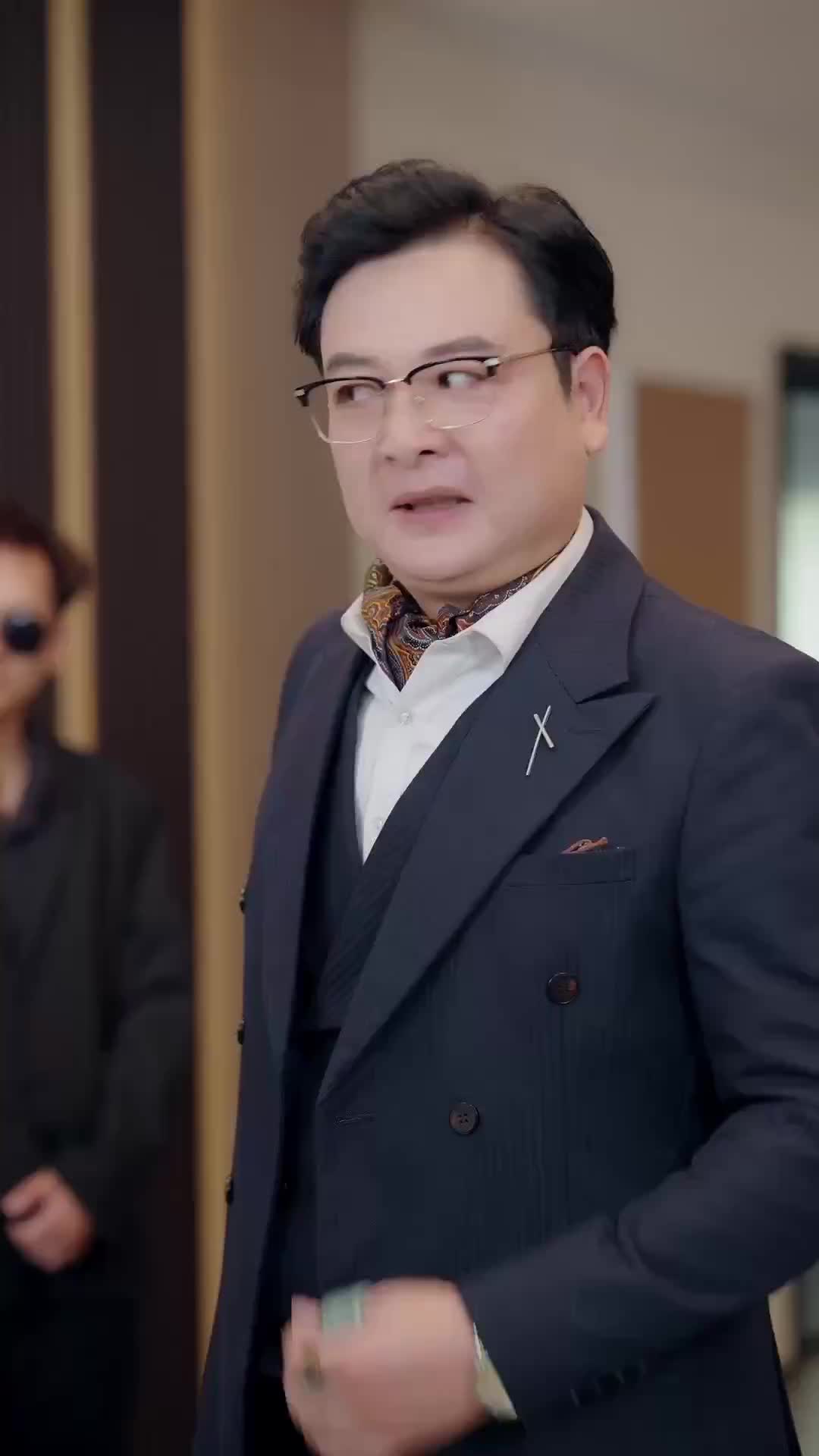 Crown Myself EP 13