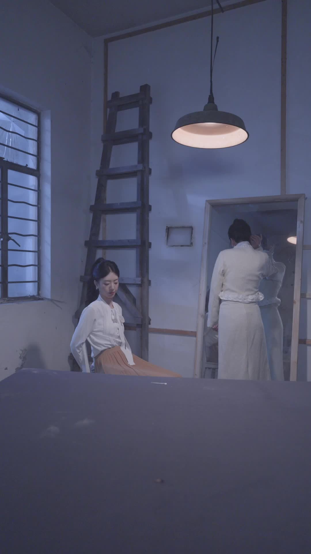 Love Me, Hate Me EP 14