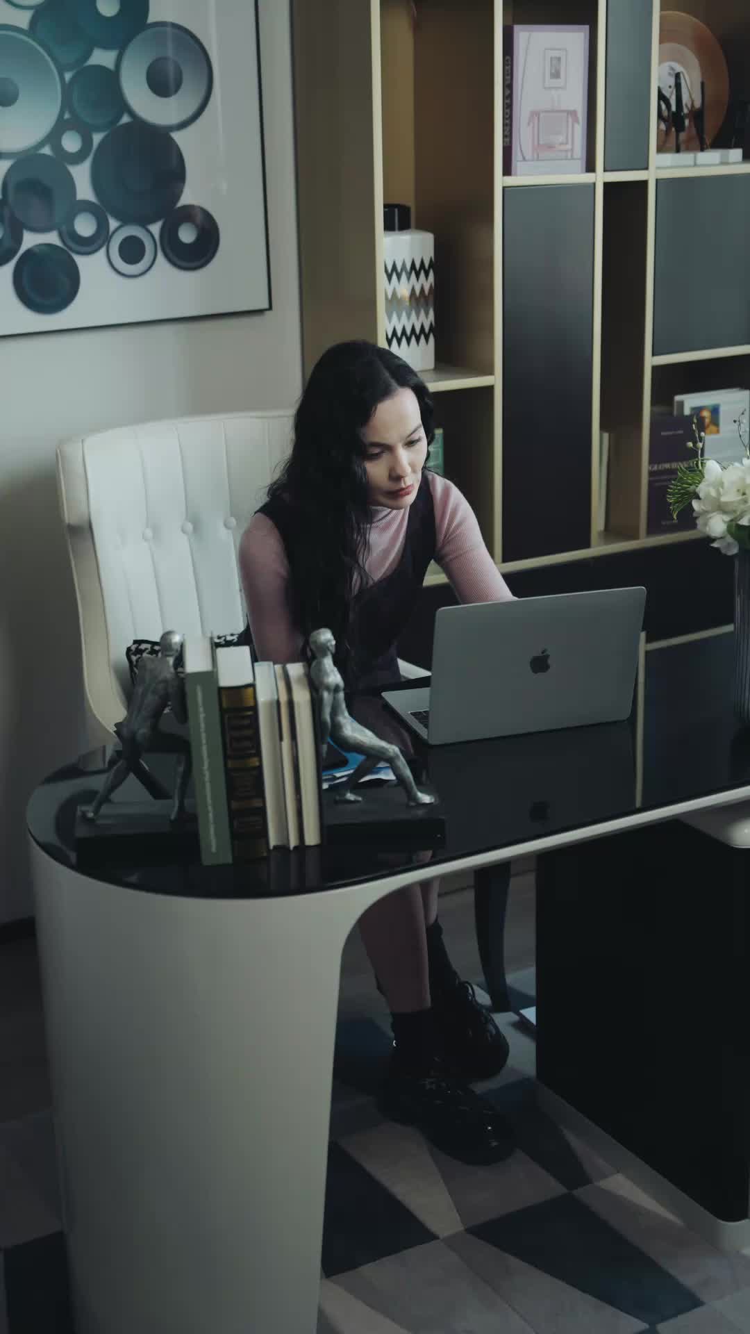 Under Her Control EP 14