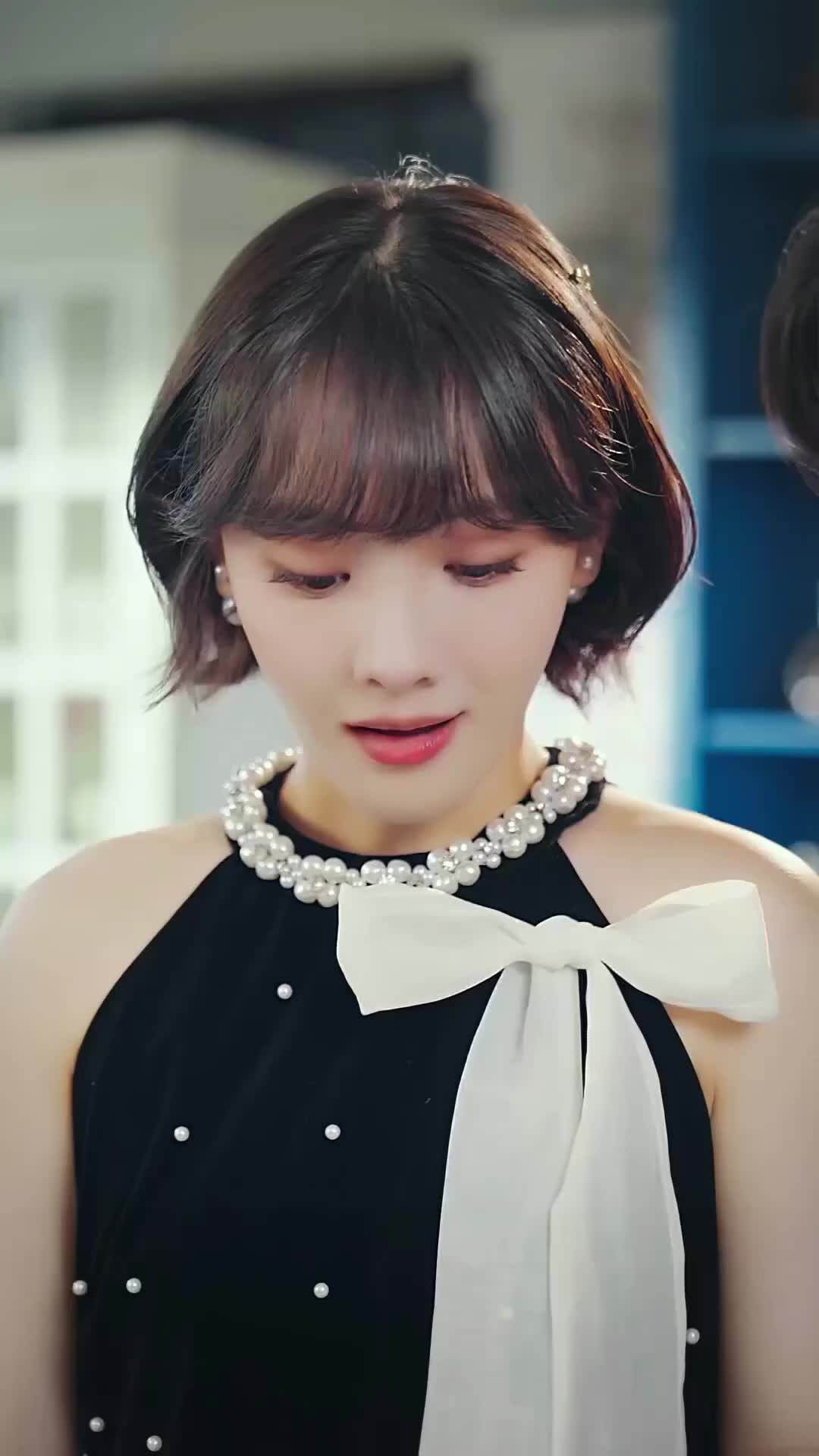 She Rose Like the Sun EP 36