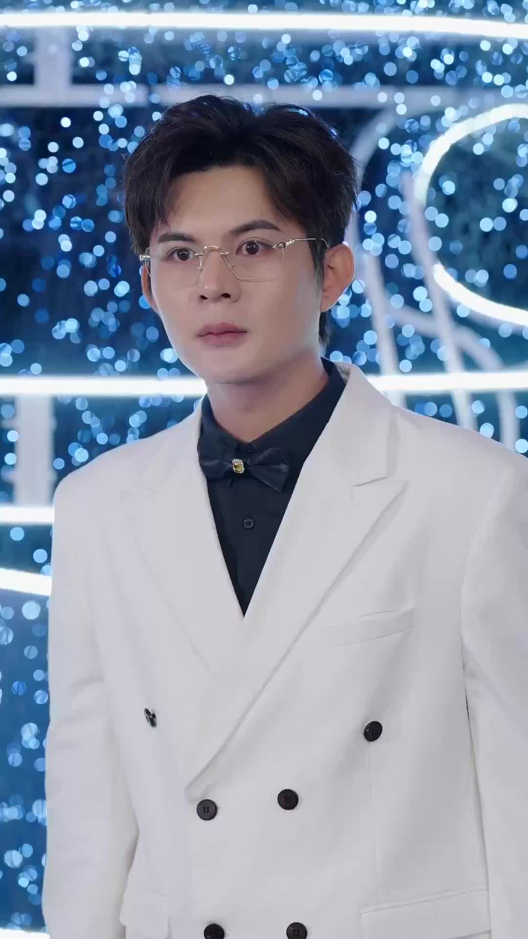 Crown Myself EP 20