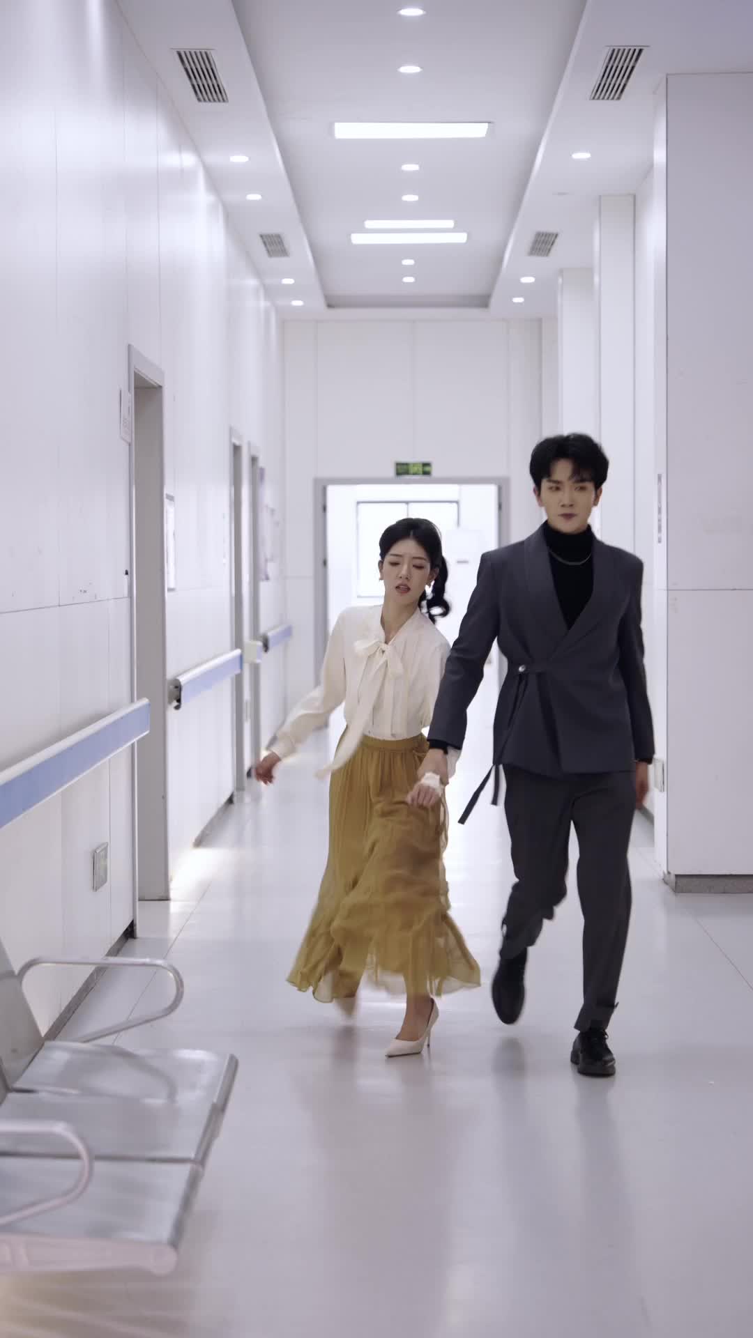 Love Me, Hate Me EP 36