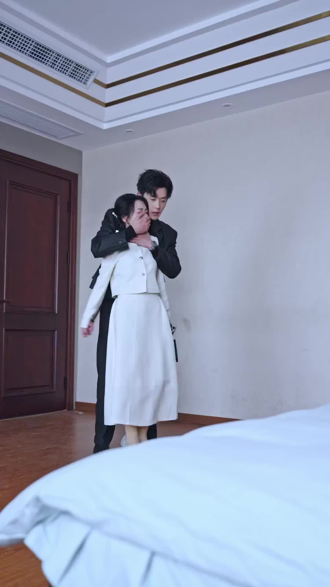 Against the Light EP 14