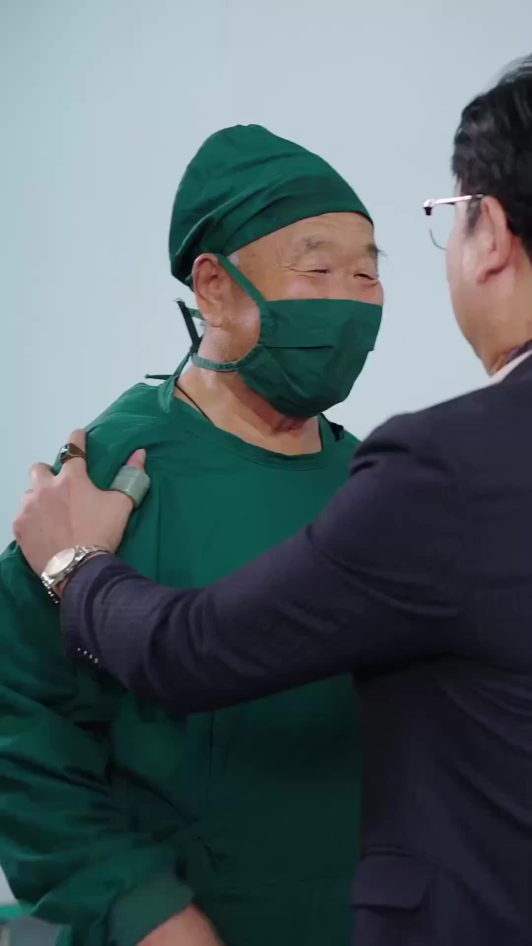 Crown Myself EP 17