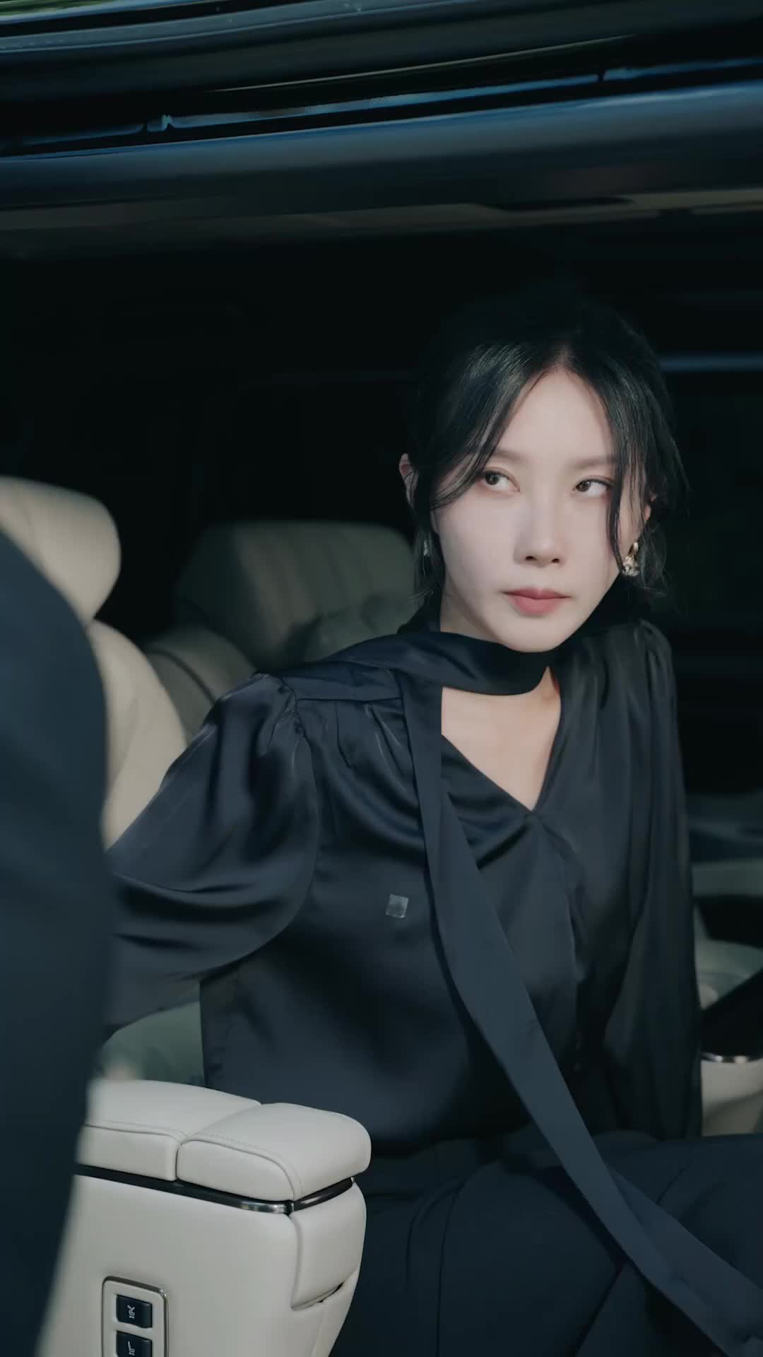 Her Vengeful Grace EP 11