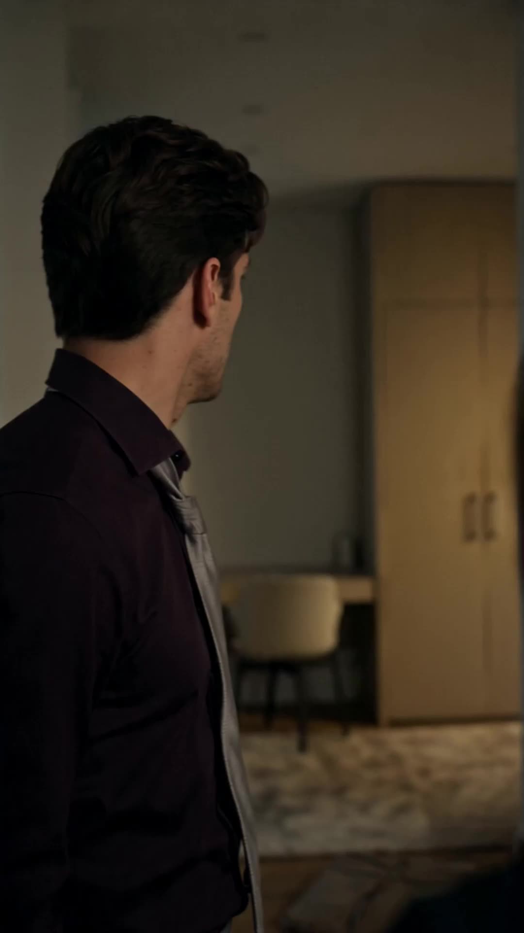 His Caged Bird Doesn't Beg EP 9