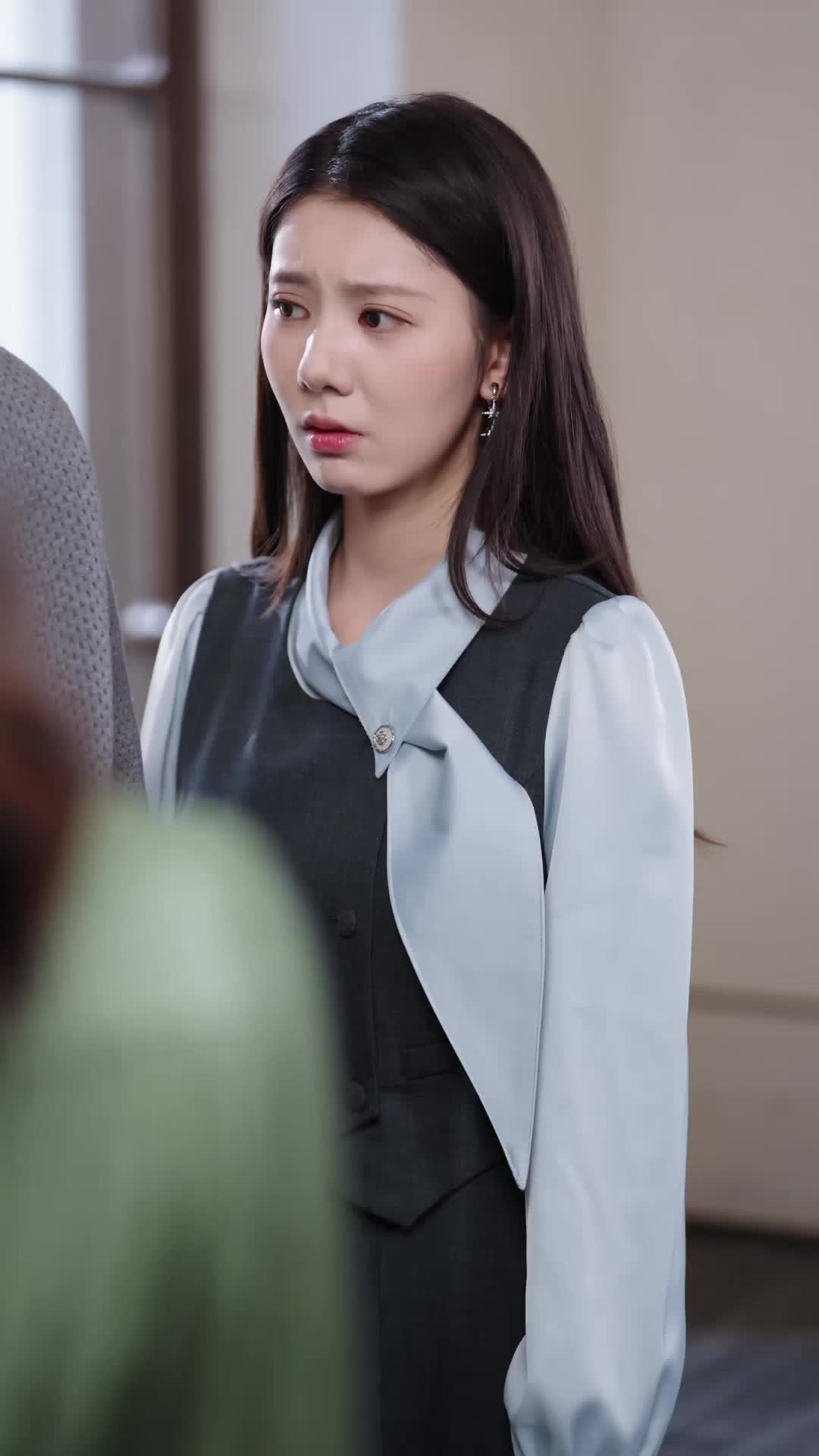 Her Silent Brilliance EP 28