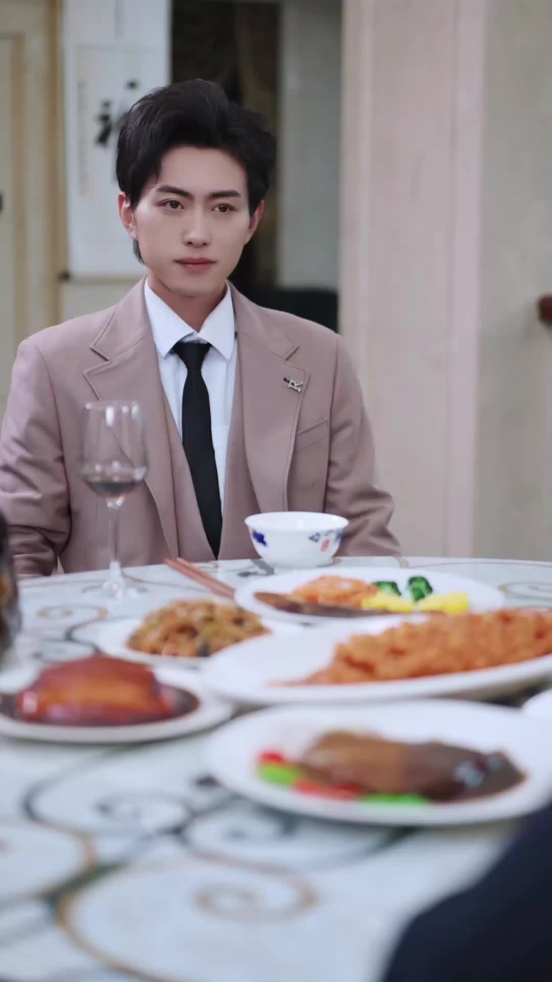 Dark moonlight EP 28