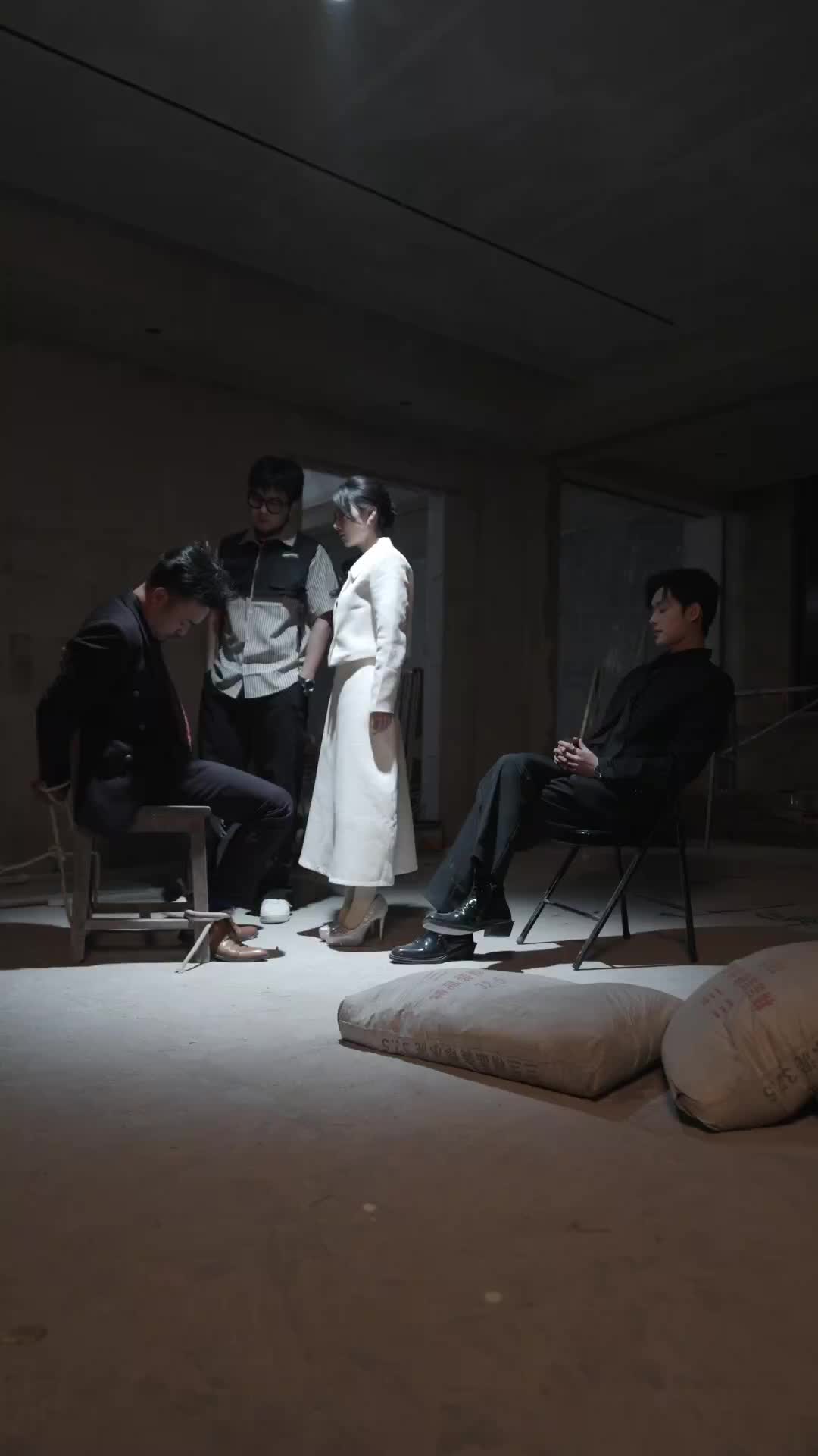 Against the Light EP 37