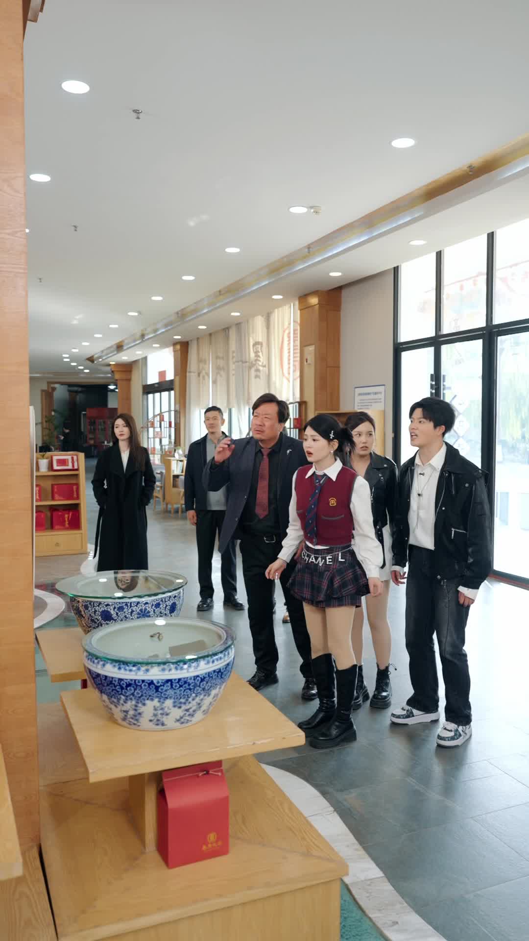 She's the Real Pearl EP 42