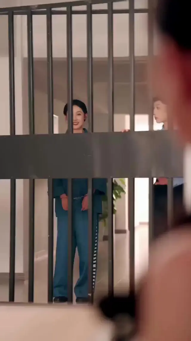 (Dublado)Da Cela à Cinderela — Episódio 5