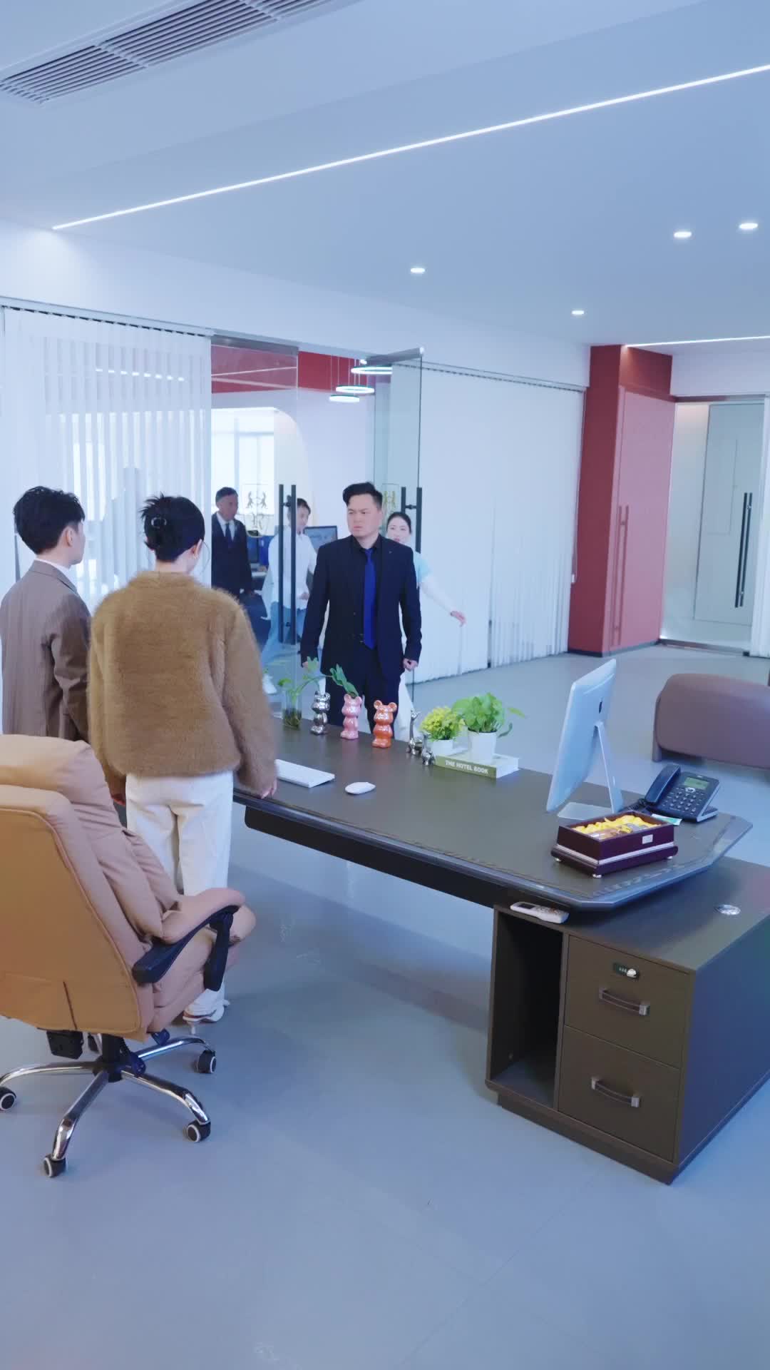 Mocked by My Wife EP 17