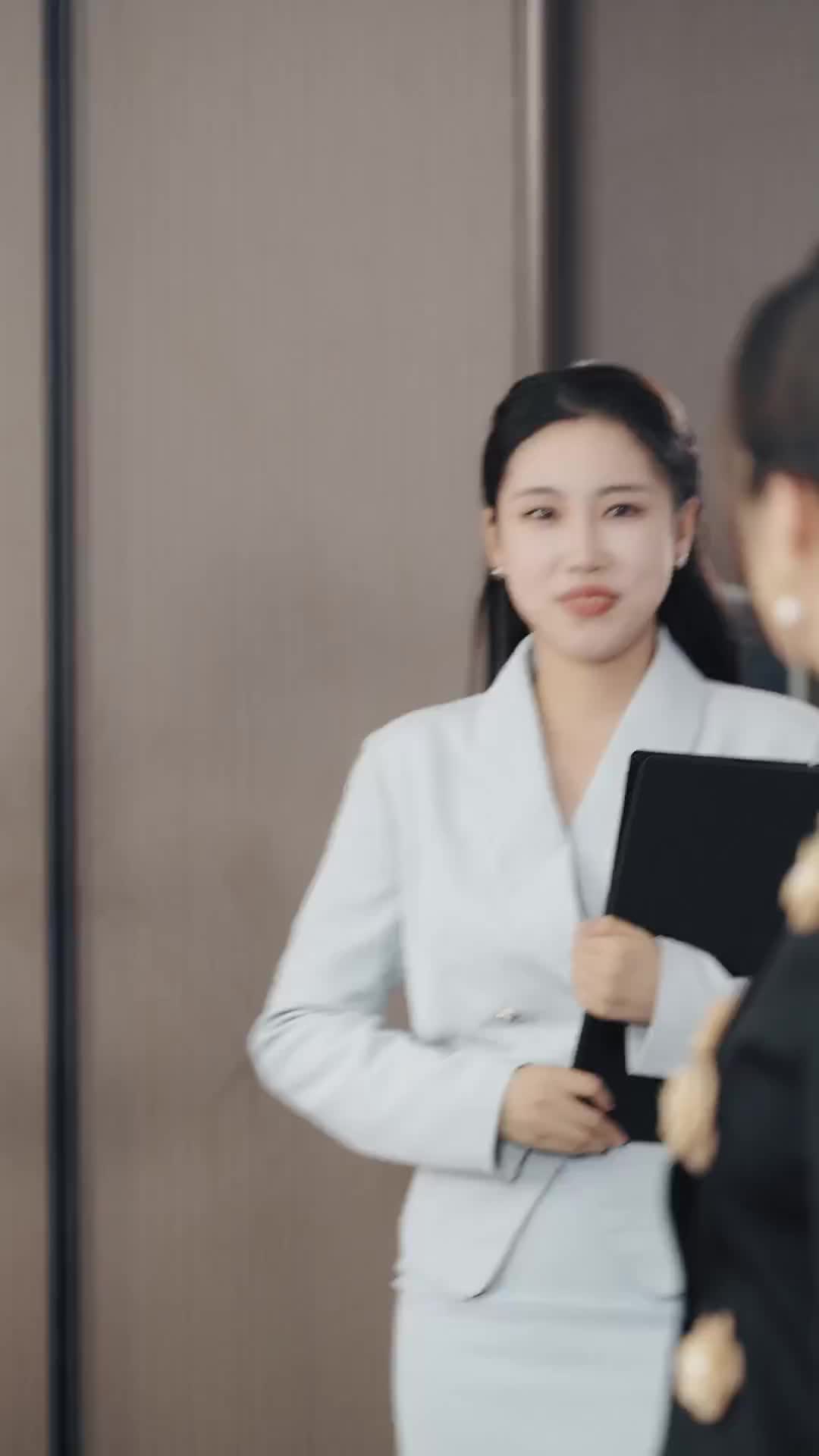 Her Deadly Game EP 38