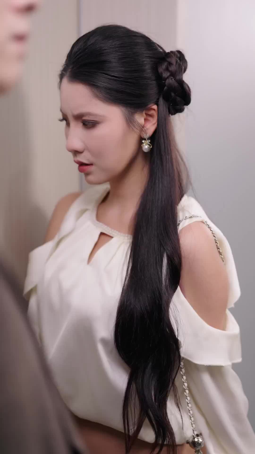 Gaze into the Abyss EP 28
