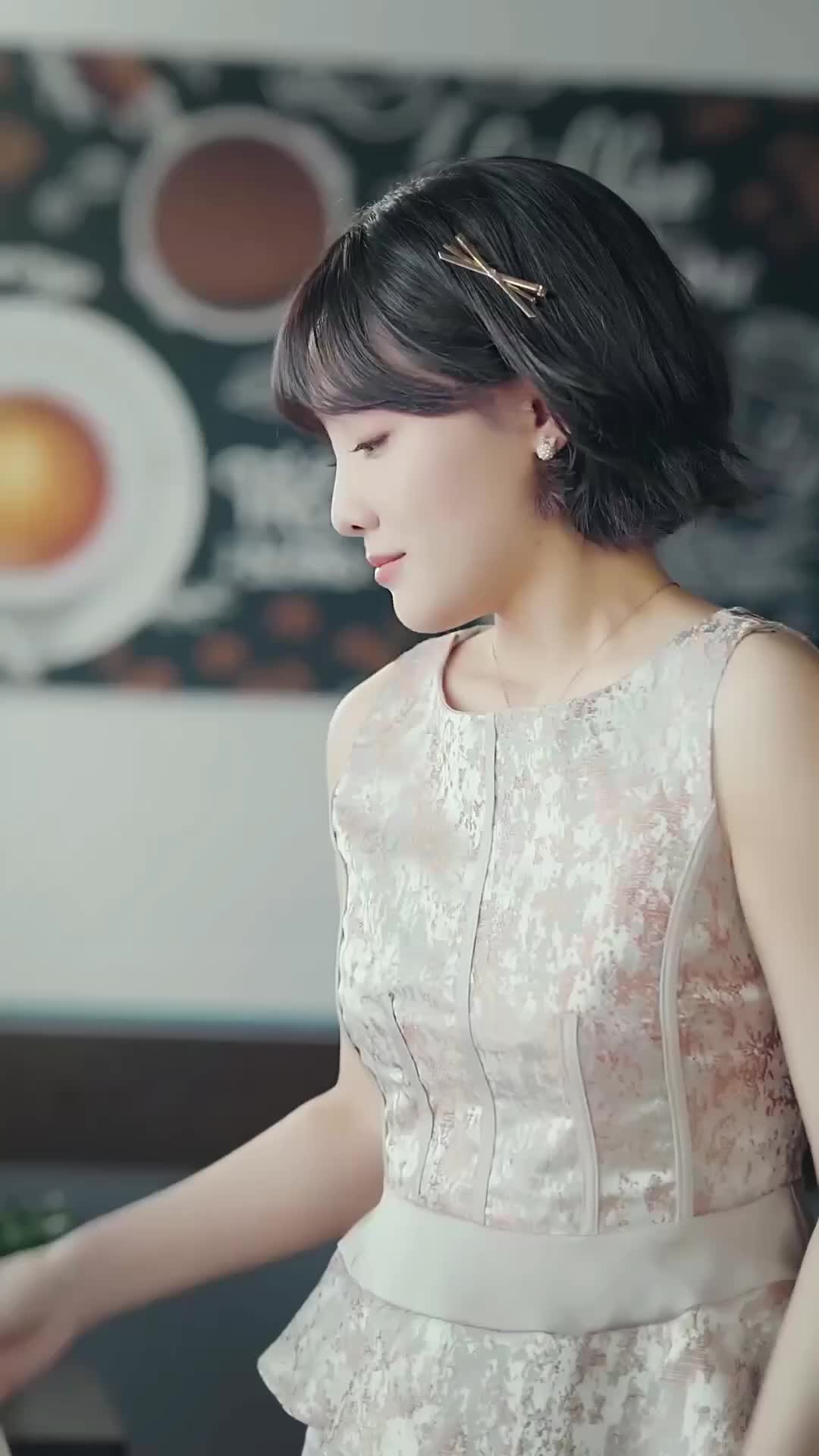 She Rose Like the Sun EP 38