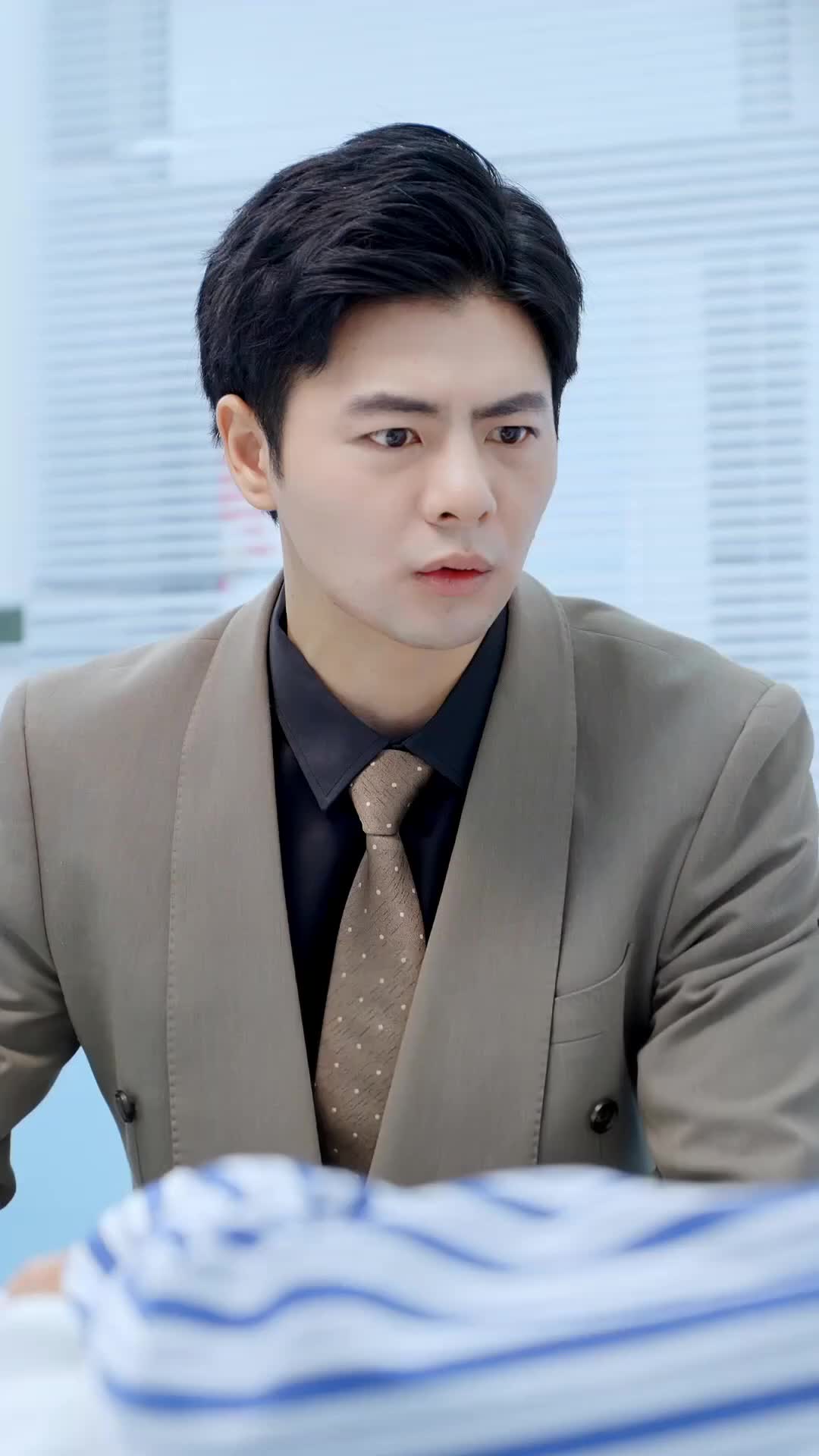 Unforgotten Love EP 32