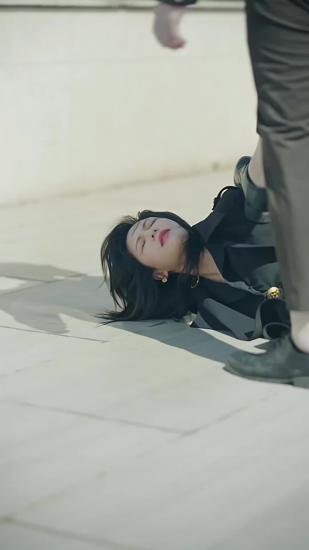 She Rose Like the Sun EP 47