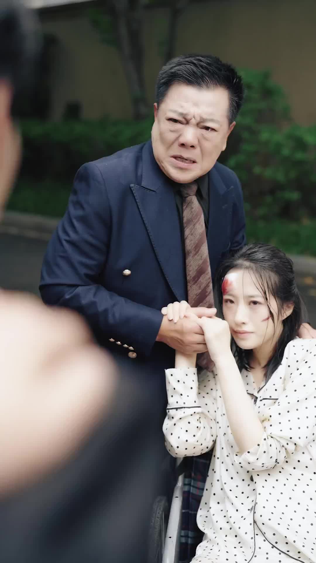 Her Deadly Game EP 14