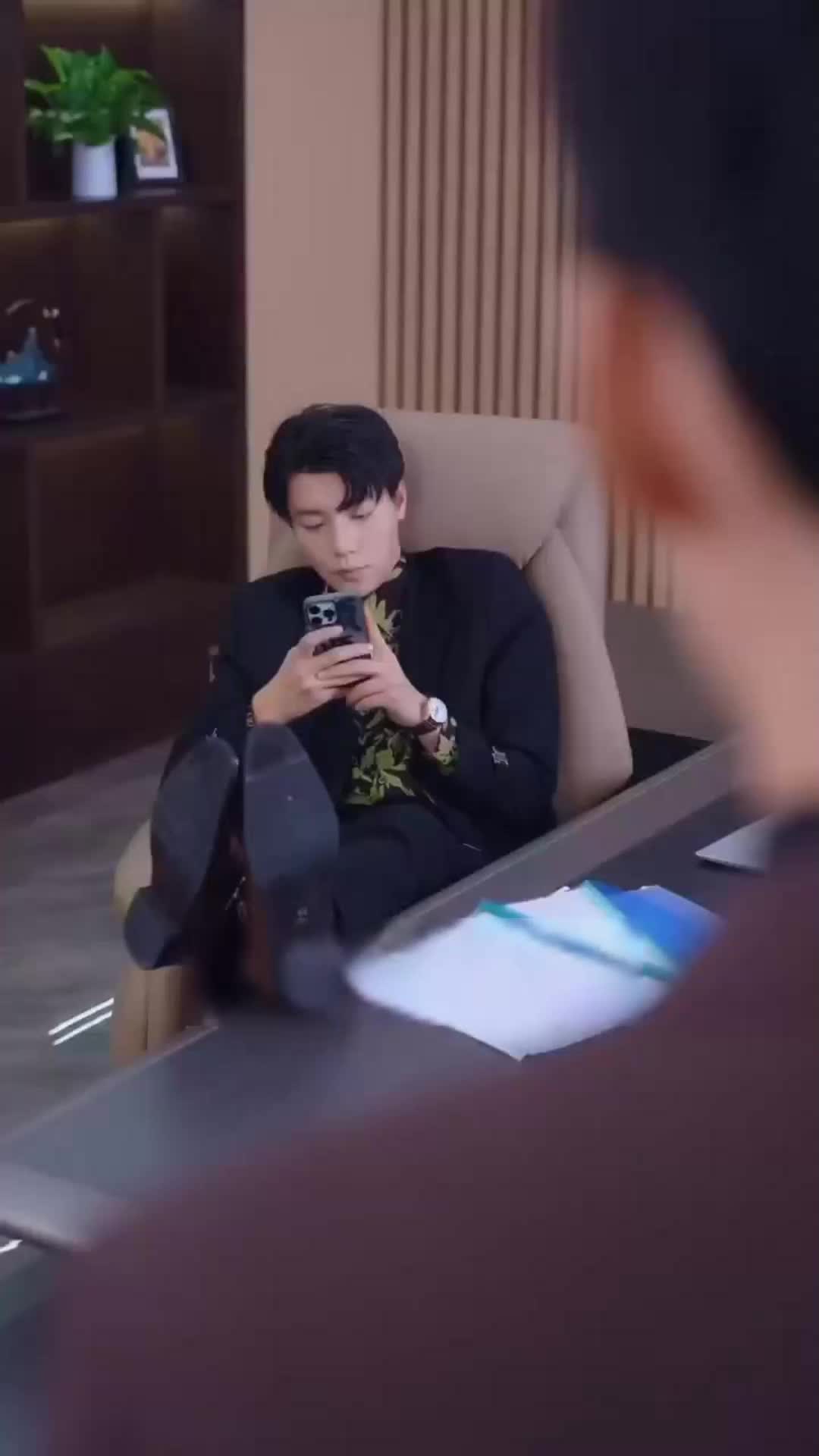 (Dubbed)Crack of Light EP 16