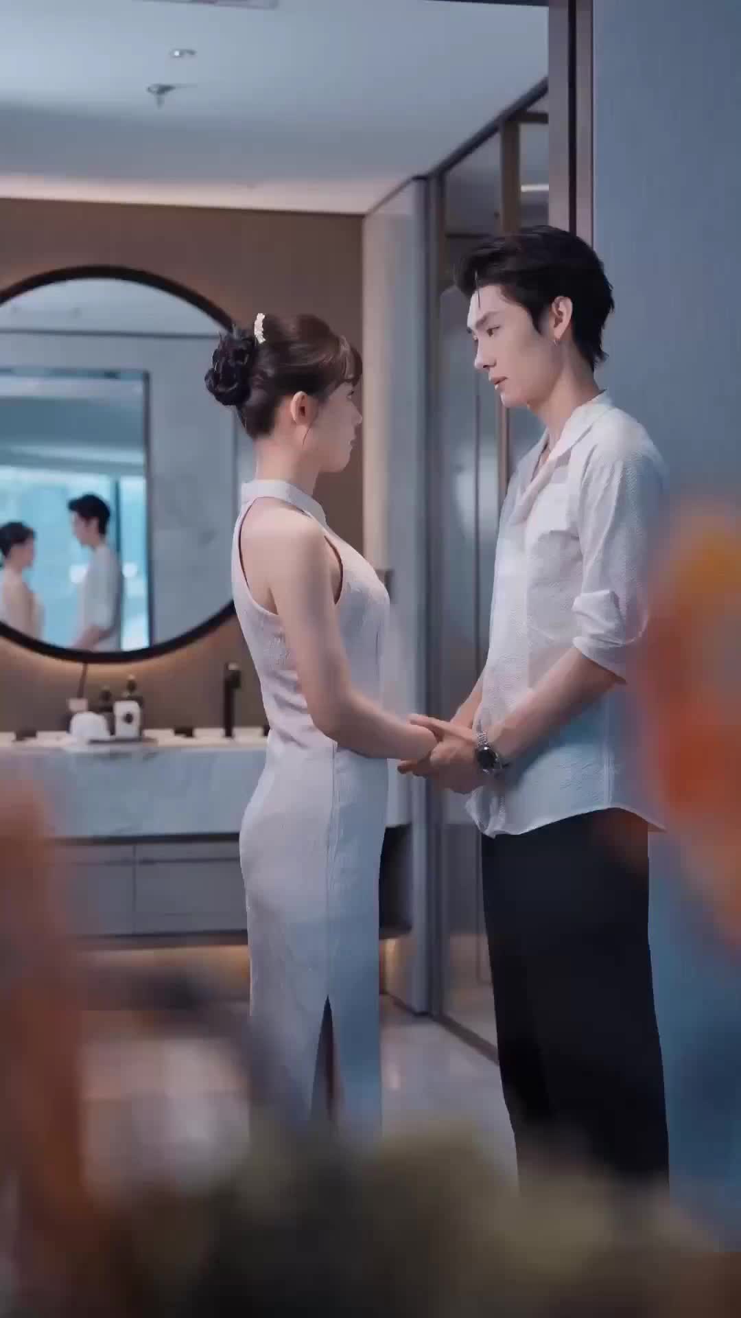 (DUBBED)His Light in the Dark EP 17