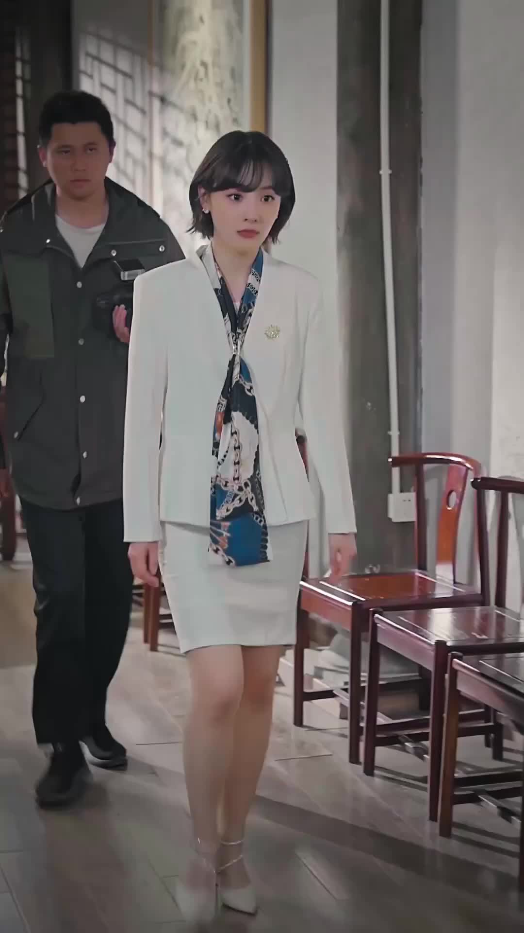 She Rose Like the Sun EP 24
