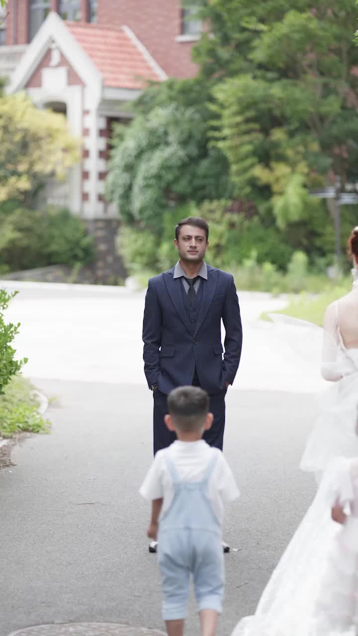My Twins' father is a Mafia King EP 96