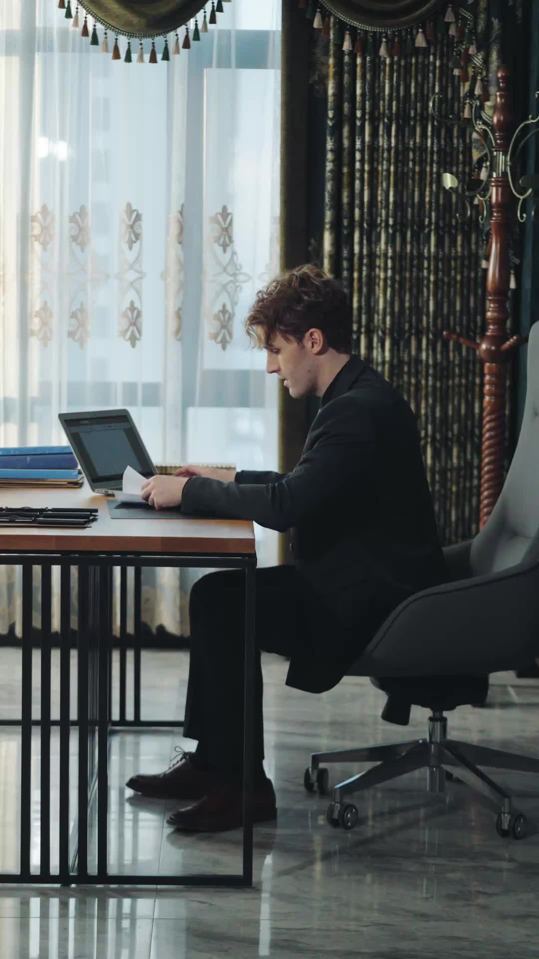Billionaire’s Betrayal EP 24