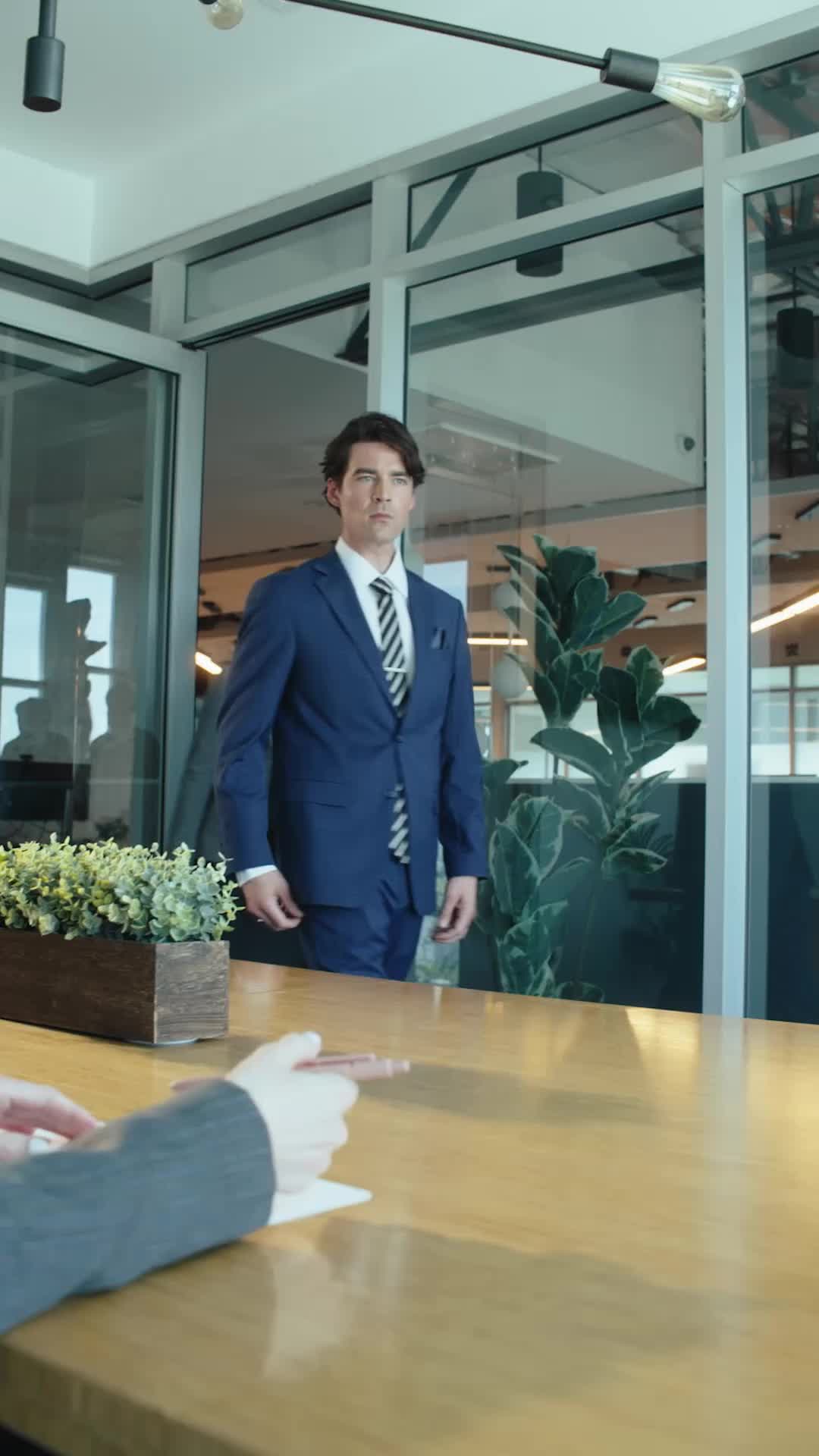 Snatched an Amnesiac Billionaire EP 41