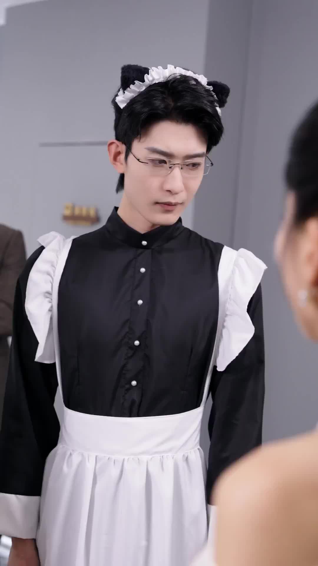 Gaze into the Abyss EP 32