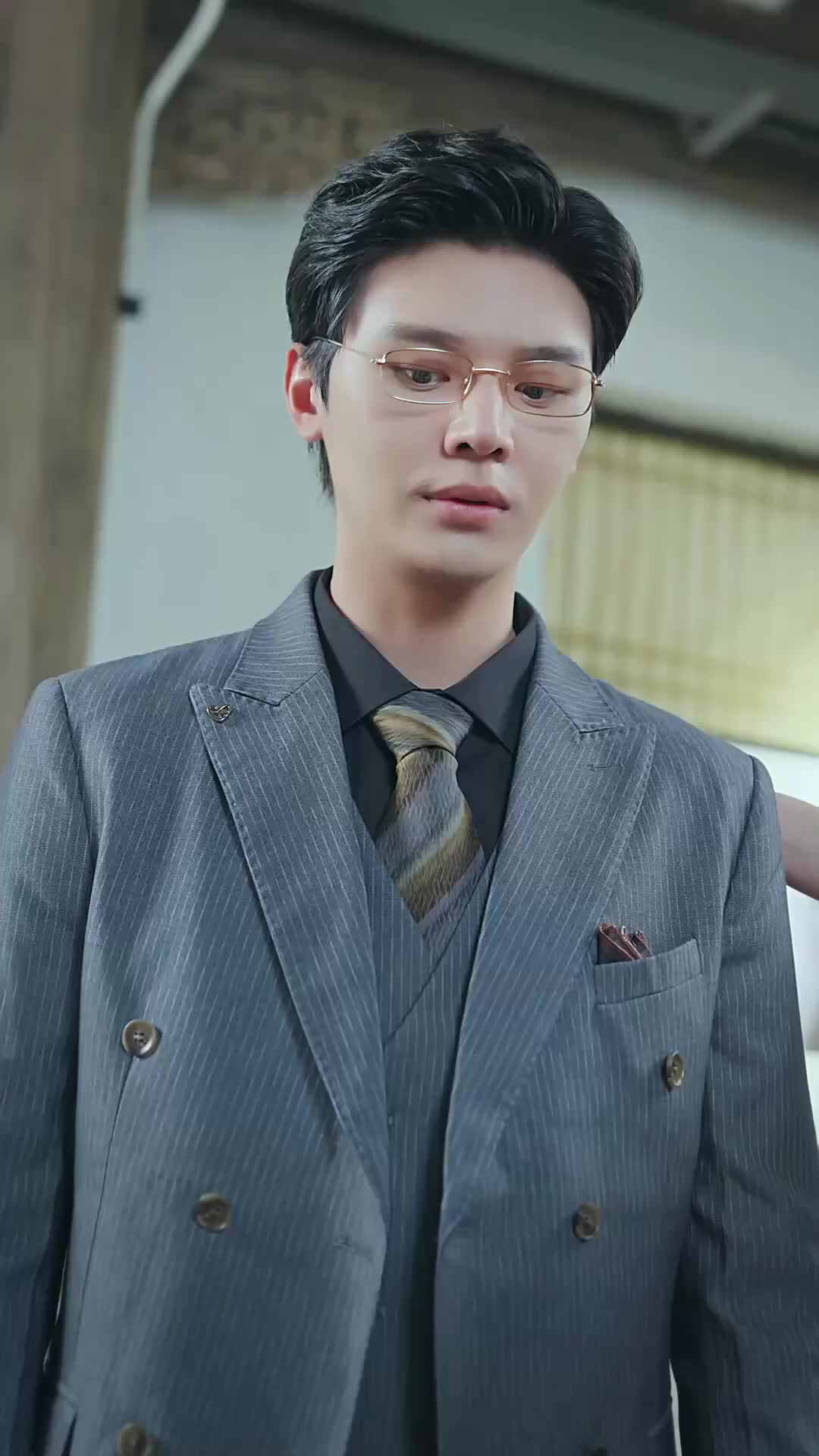 She Rose Like the Sun EP 27