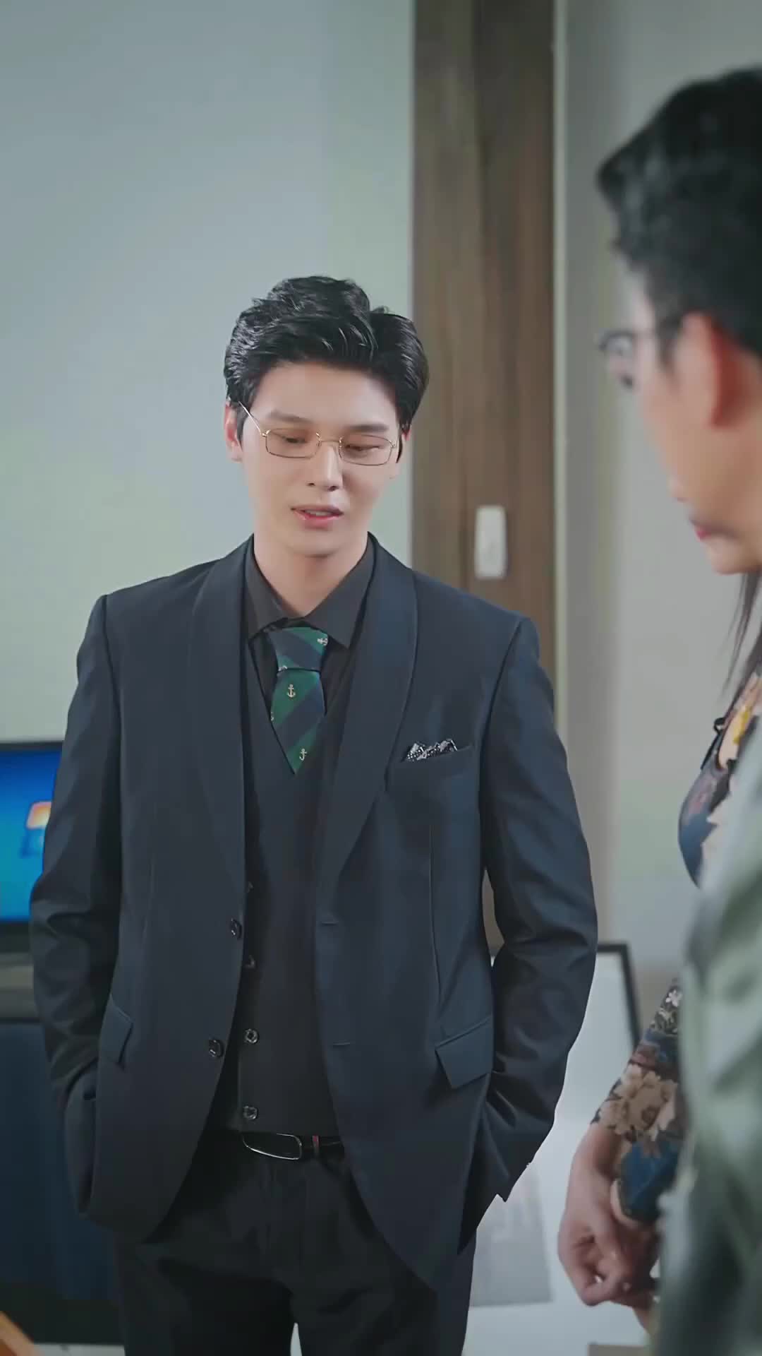 She Rose Like the Sun EP 21