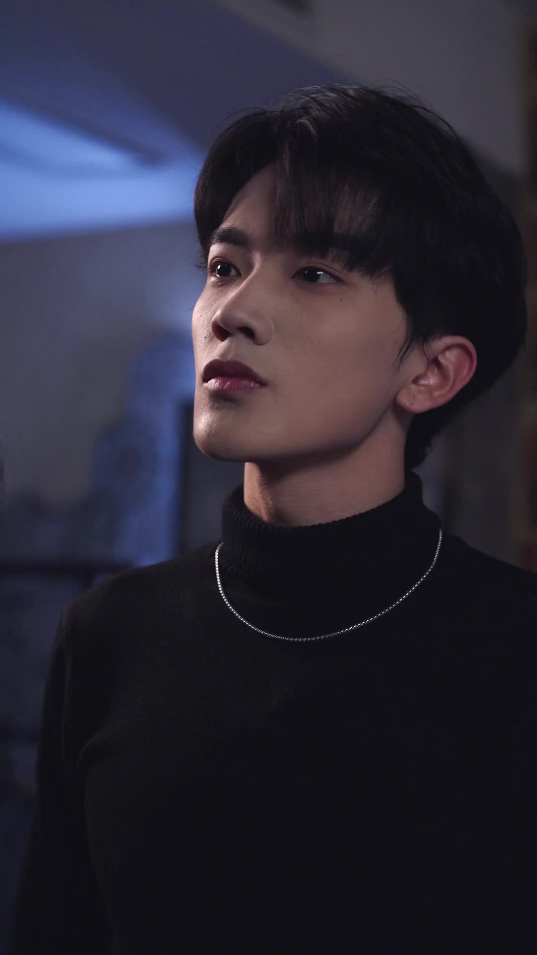 Love Me, Hate Me EP 35