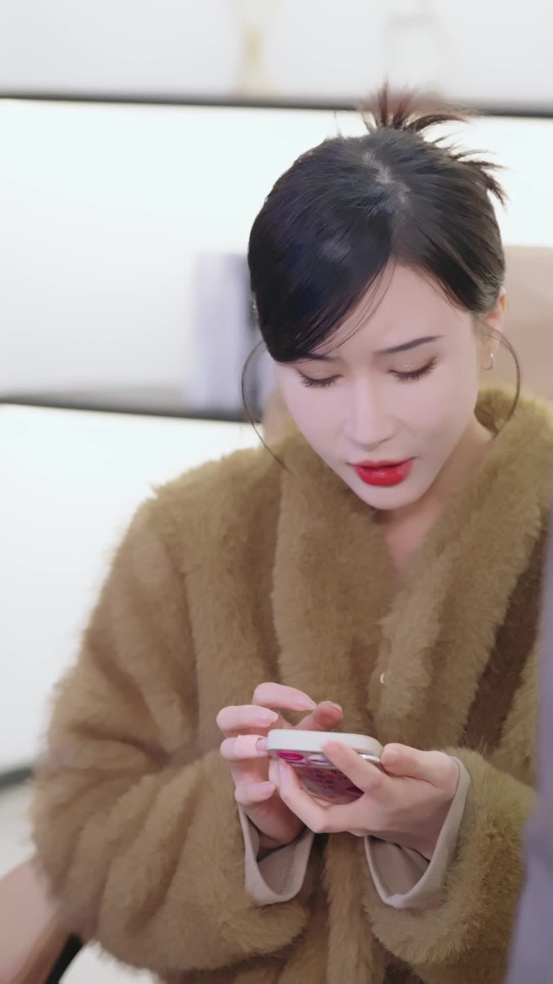 Mocked by My Wife EP 24
