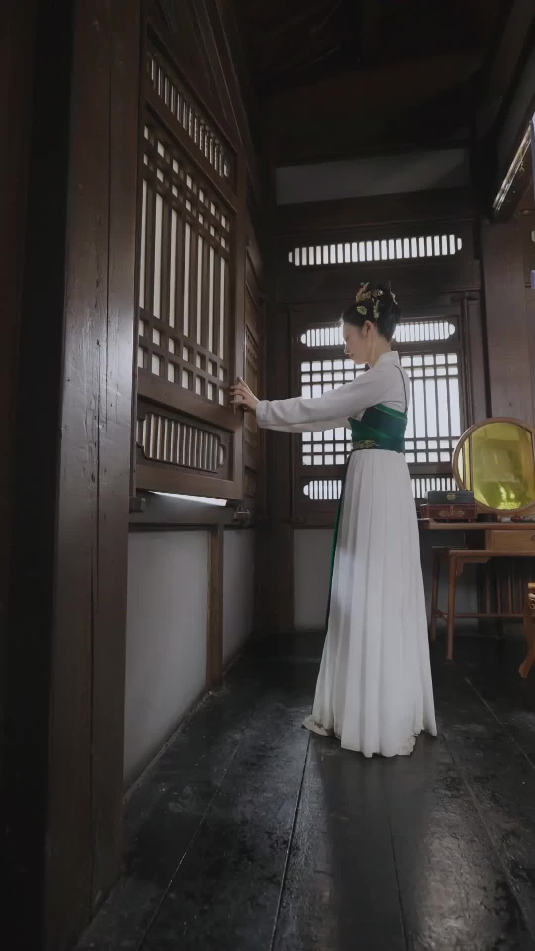 Crown of Vengeance EP 23