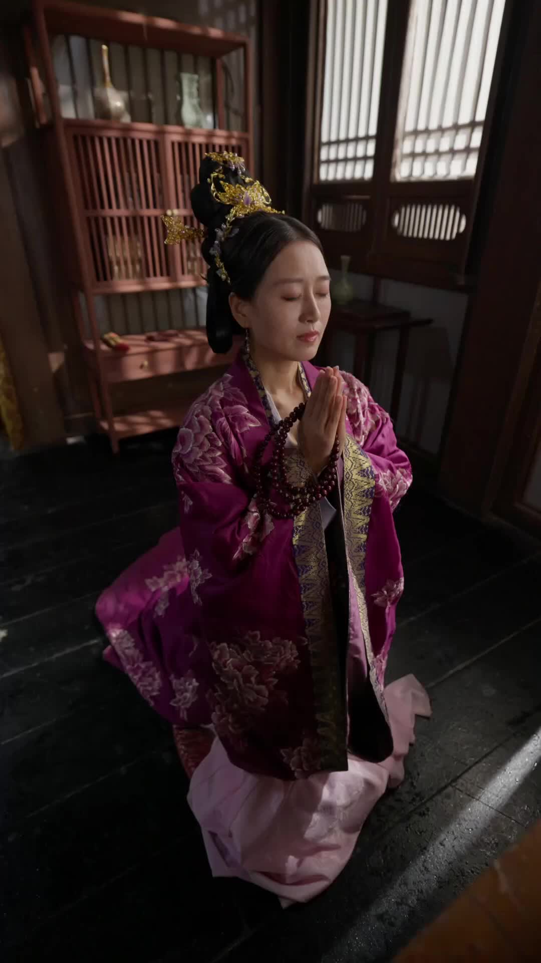 Crown of Vengeance EP 40