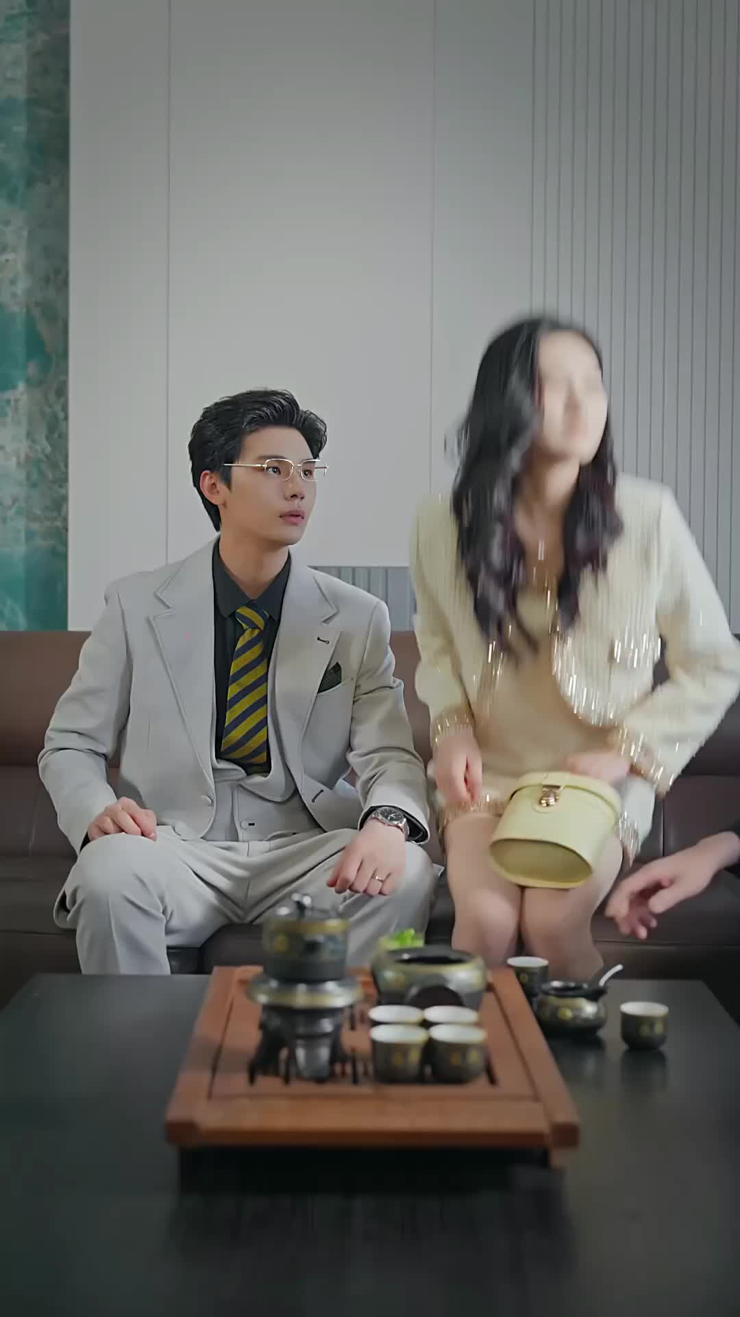She Rose Like the Sun EP 35