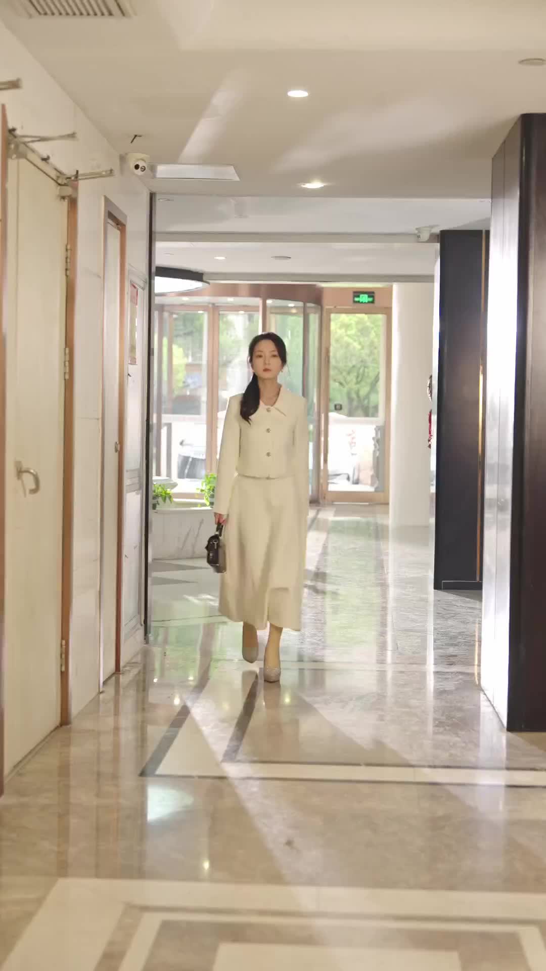 Against the Light EP 10