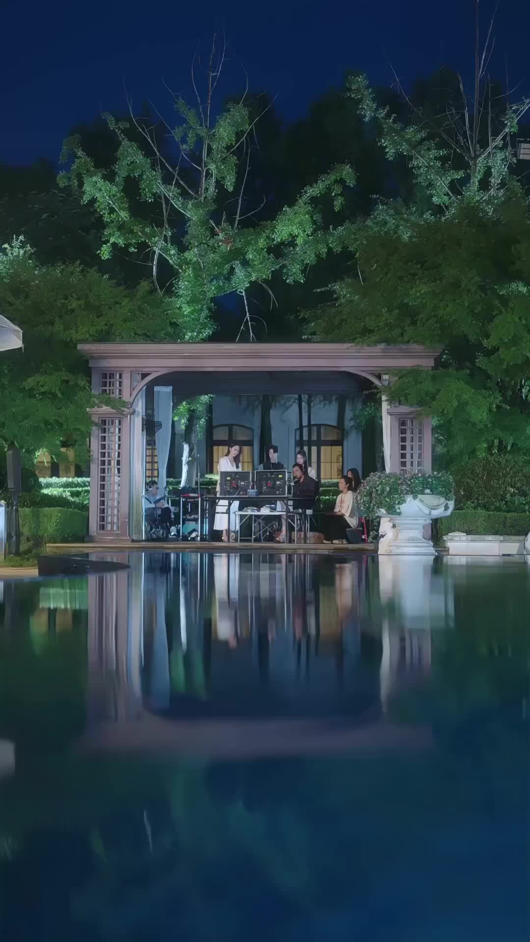 Off-Screen Lovers EP 30